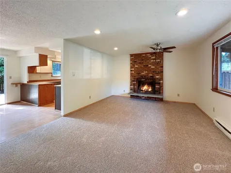6909 133rd Court NE Redmond WA 98052