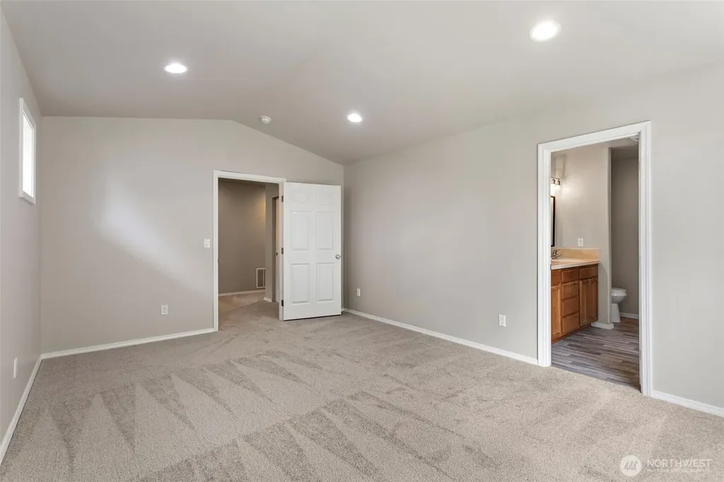 13125 26th Avenue SE Everett WA 98208