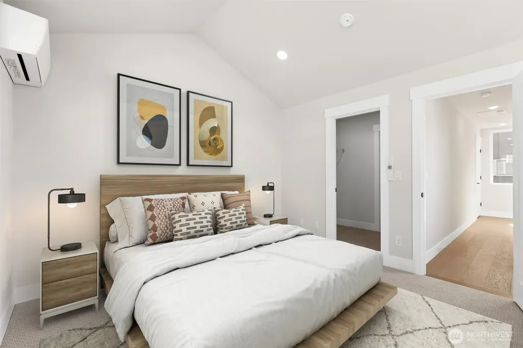 1407 29th Avenue Seattle WA 98122