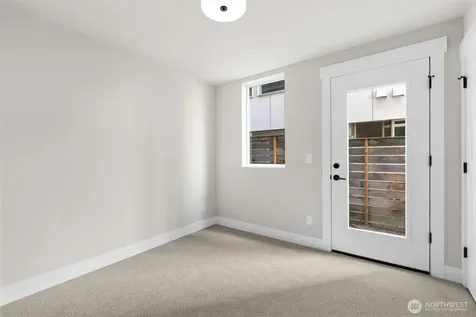 1407 29th Avenue Seattle WA 98122
