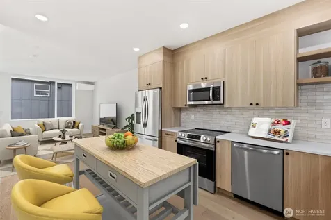 1407 29th Avenue Seattle WA 98122