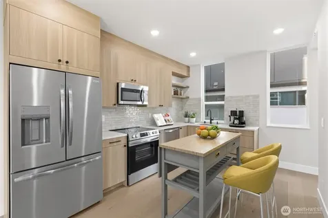 1407 29th Avenue Seattle WA 98122