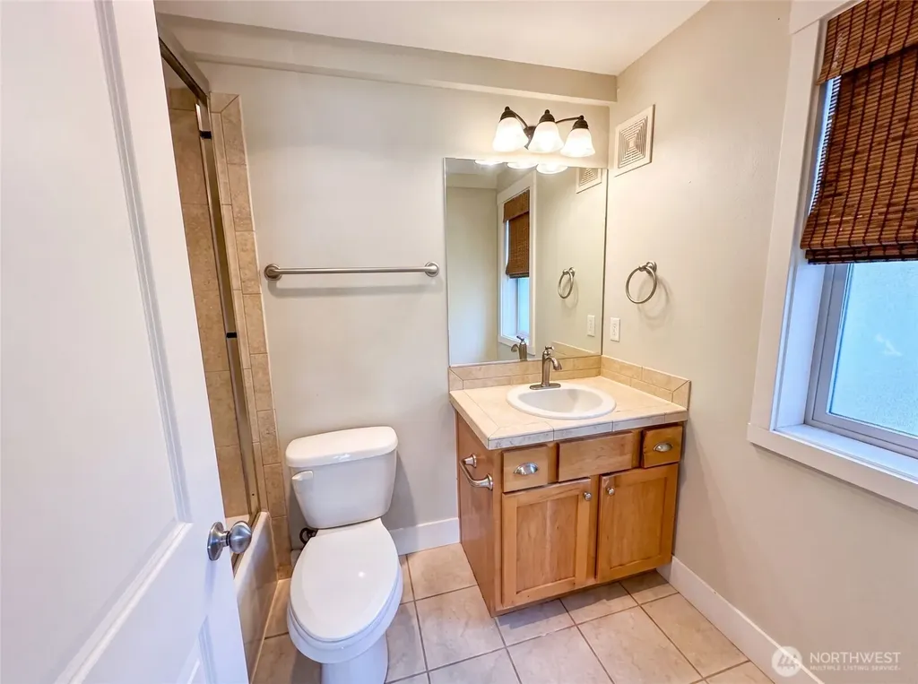 1553 58th Street Seattle WA 98107