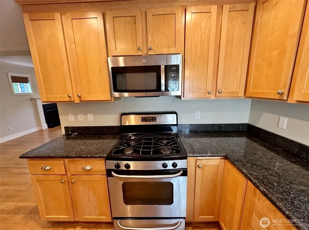 1553 58th Street Seattle WA 98107