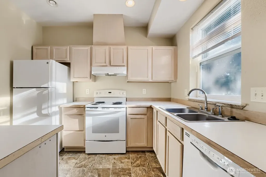 9014 E Main Street Bonney Lake WA 98391