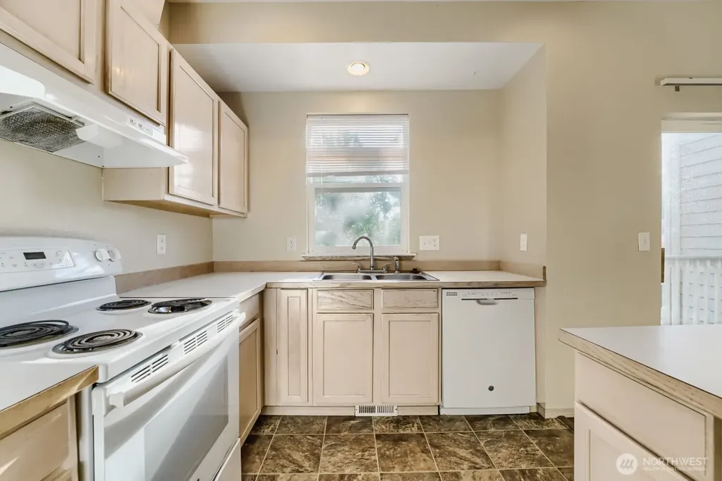 9014 E Main Street Bonney Lake WA 98391