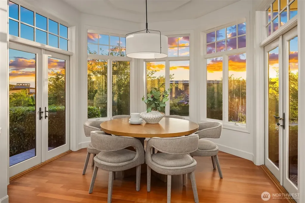 3489 NE Harrison Street Issaquah WA 98029