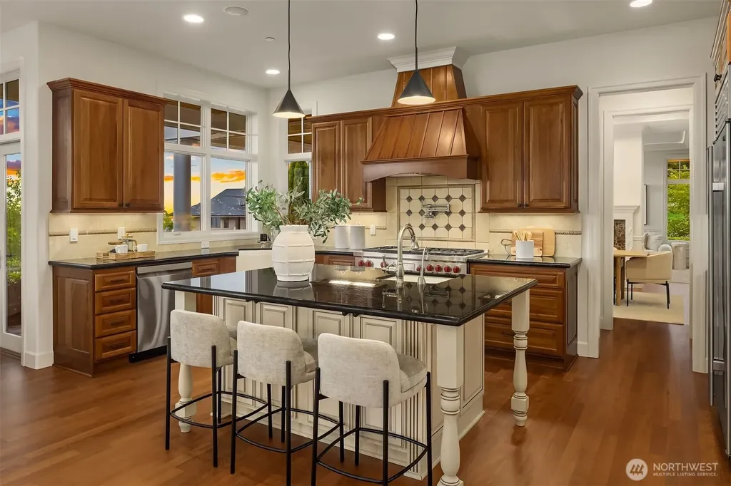 3489 NE Harrison Street Issaquah WA 98029