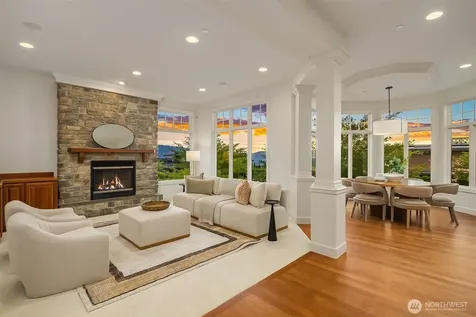 3489 NE Harrison Street Issaquah WA 98029