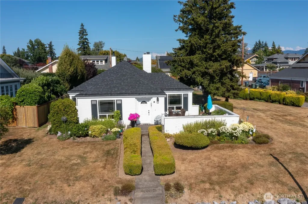 2716 Cornwall Avenue Bellingham WA 98225