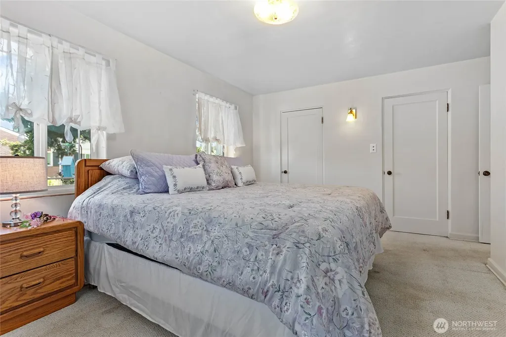 2716 Cornwall Avenue Bellingham WA 98225