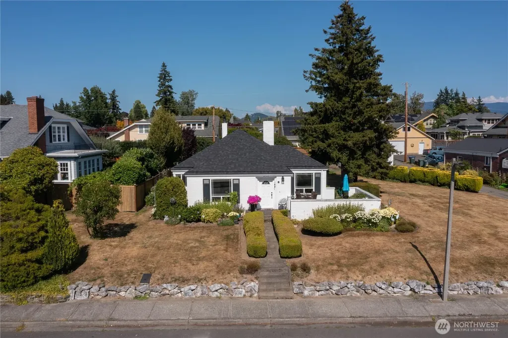 2716 Cornwall Avenue Bellingham WA 98225
