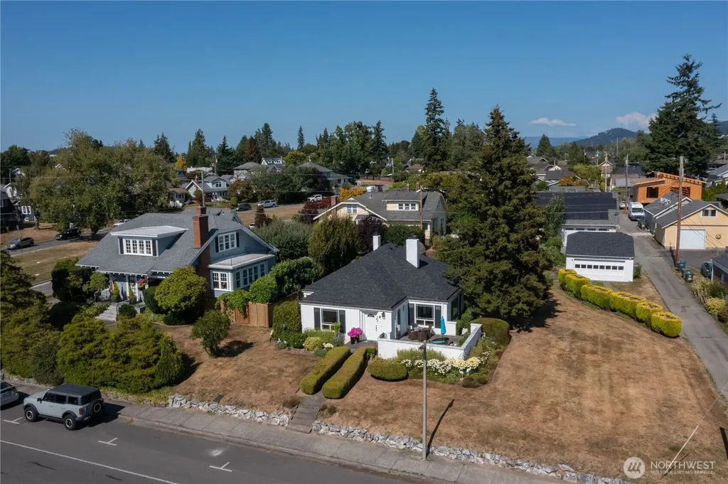 2716 Cornwall Avenue Bellingham WA 98225
