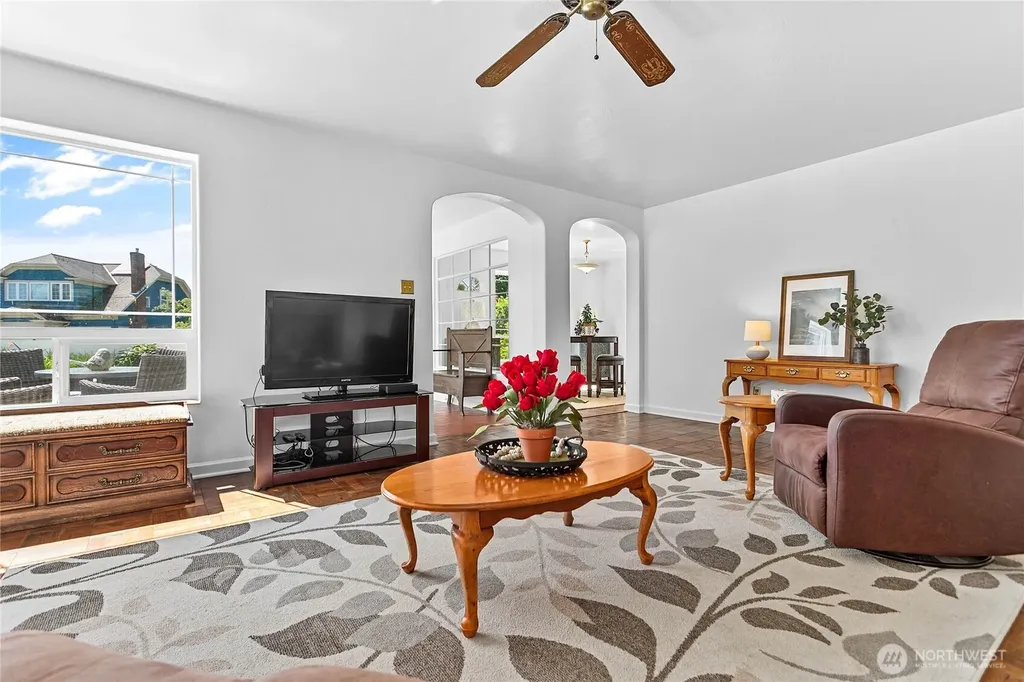 2716 Cornwall Avenue Bellingham WA 98225