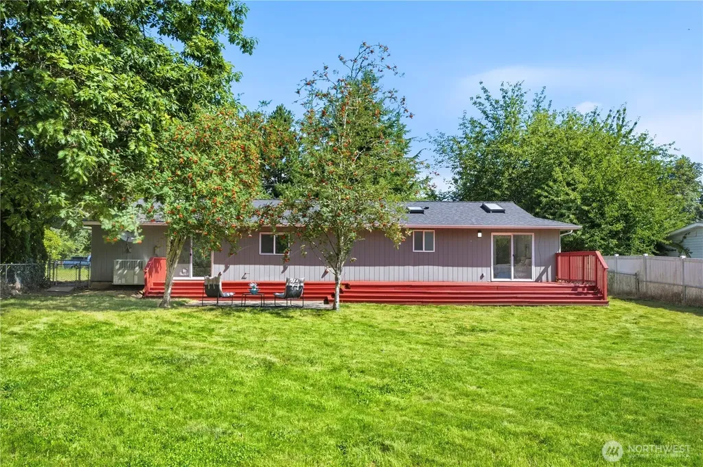 17255 SE 142nd Street Renton WA 98059