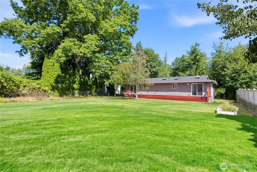 17255 SE 142nd Street Renton WA 98059