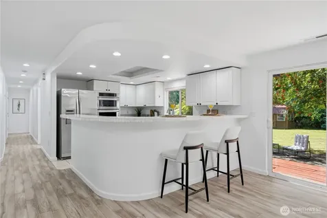 17255 SE 142nd Street Renton WA 98059