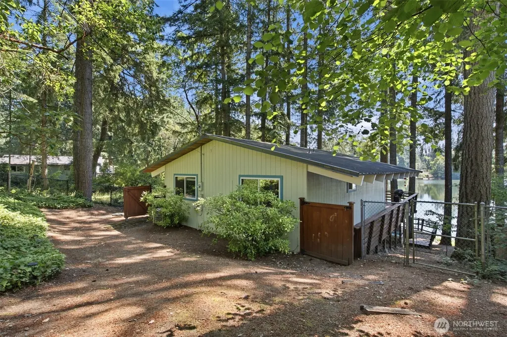 1907 194th Avenue SW Gig Harbor WA 98349