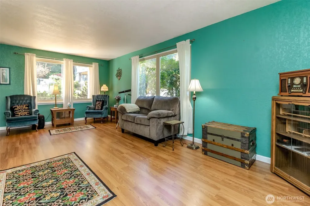 6220 81st Street E Puyallup WA 98371