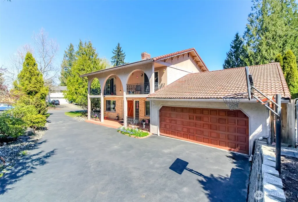 6220 81st Street E Puyallup WA 98371