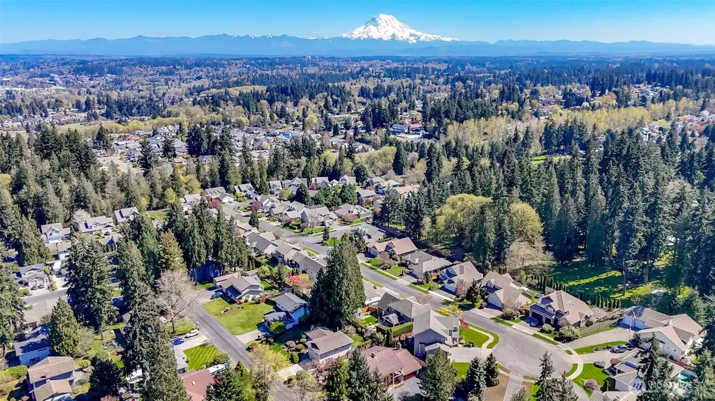 6220 81st Street E Puyallup WA 98371