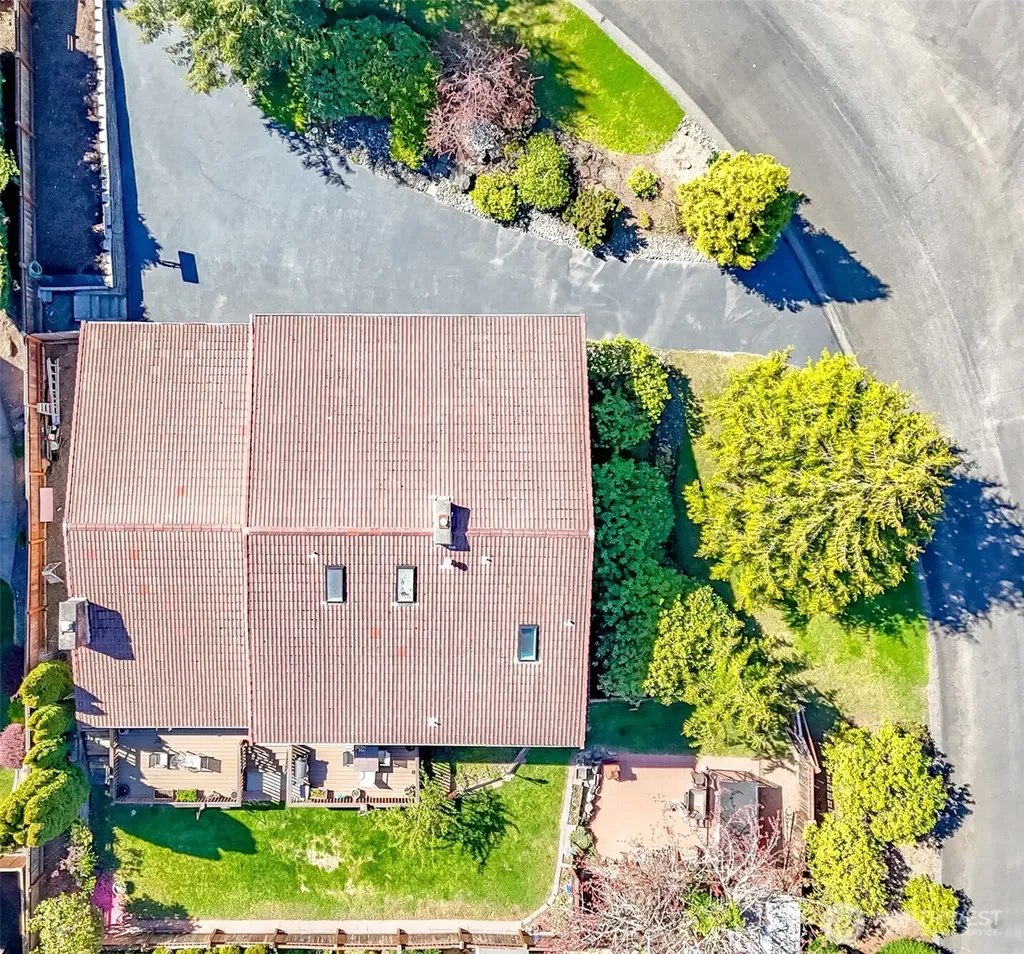6220 81st Street E Puyallup WA 98371