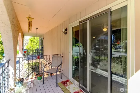6220 81st Street E Puyallup WA 98371