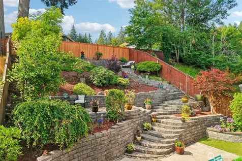 2804 232nd Street SE Bothell WA 98021