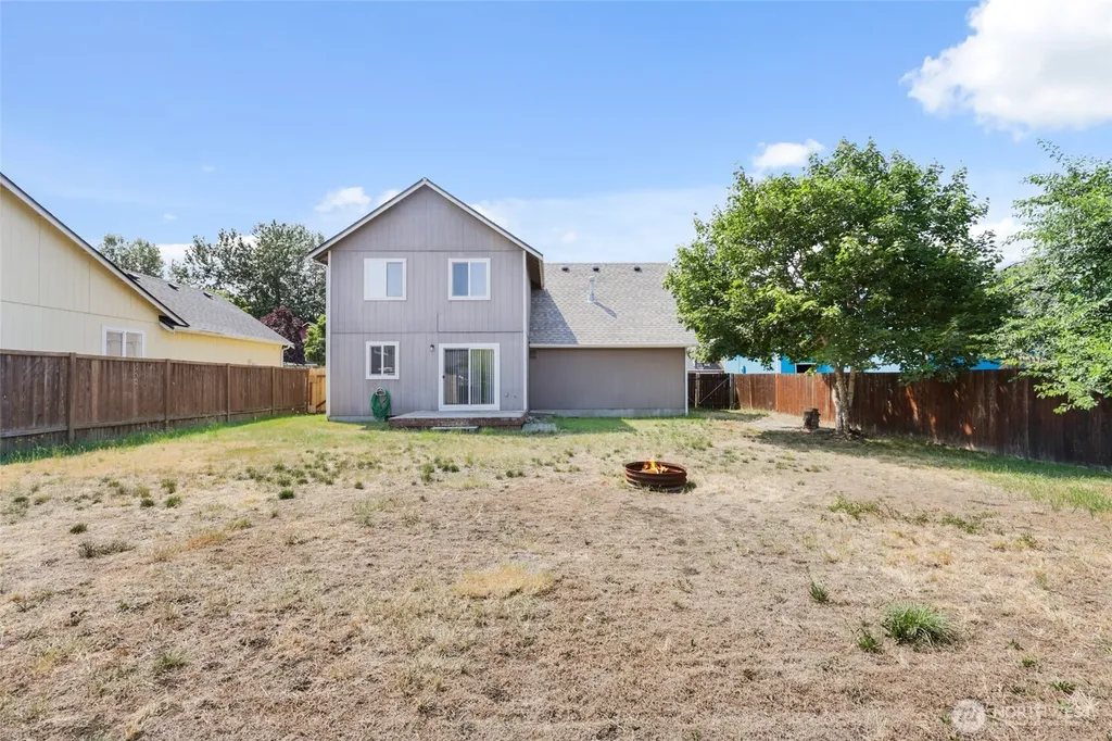 15814 90th Avenue SE Yelm WA 98597