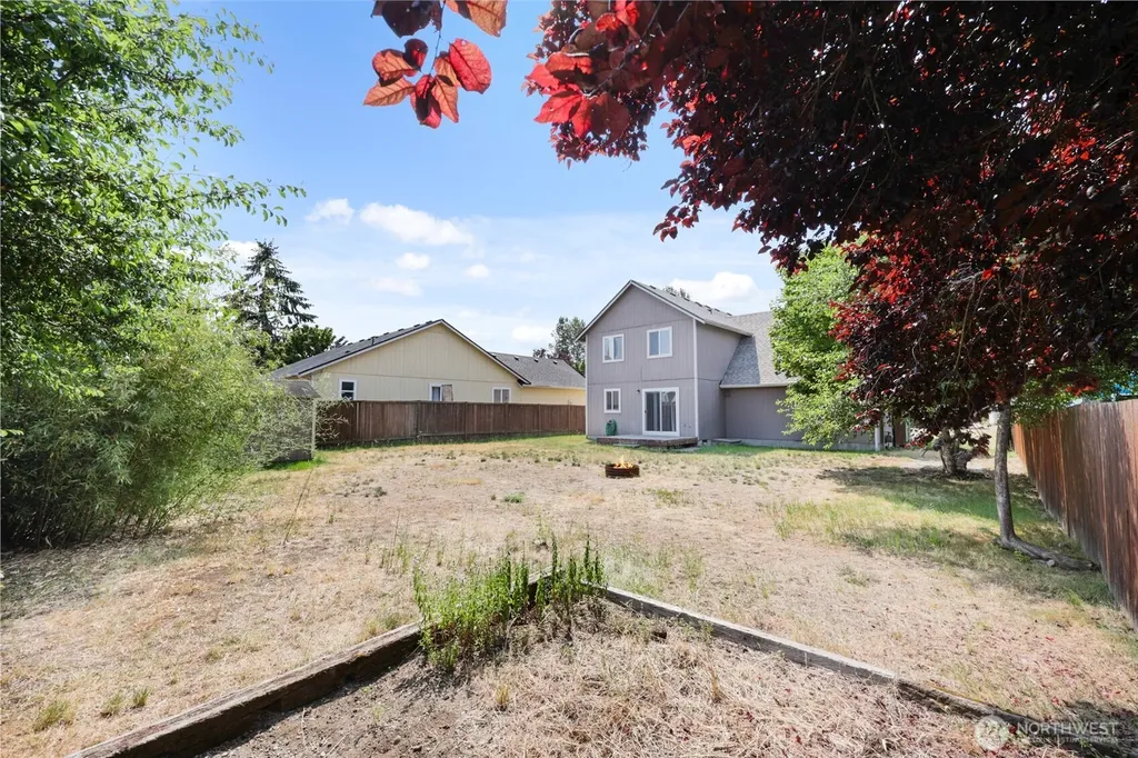 15814 90th Avenue SE Yelm WA 98597