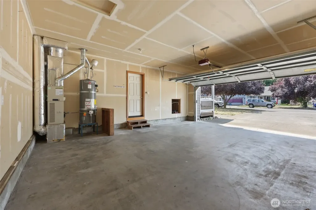 15814 90th Avenue SE Yelm WA 98597