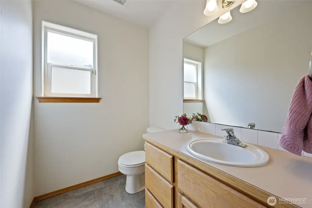 15814 90th Avenue SE Yelm WA 98597