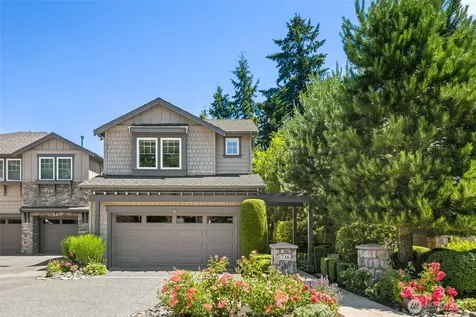 716 99th Avenue NE Bellevue WA 98004