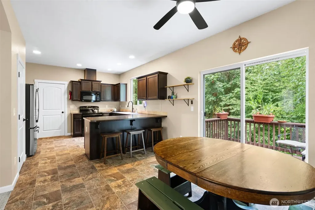2067 Caleb Place SE Port Orchard WA 98366