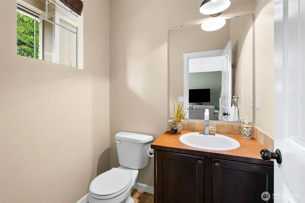 2067 Caleb Place SE Port Orchard WA 98366