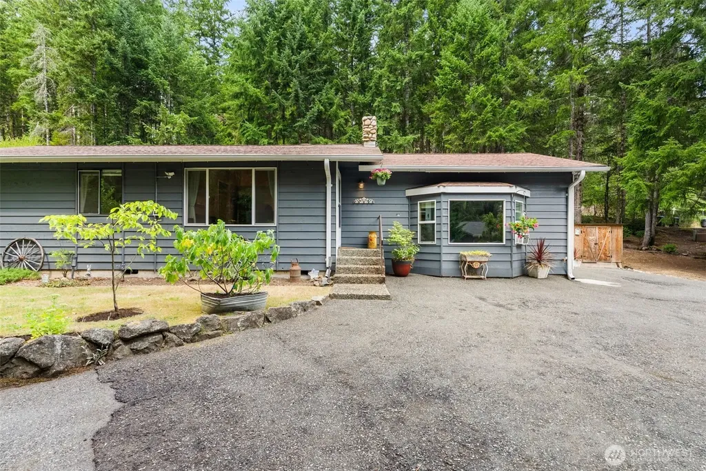 3495 Camp Lane NW Seabeck WA 98380