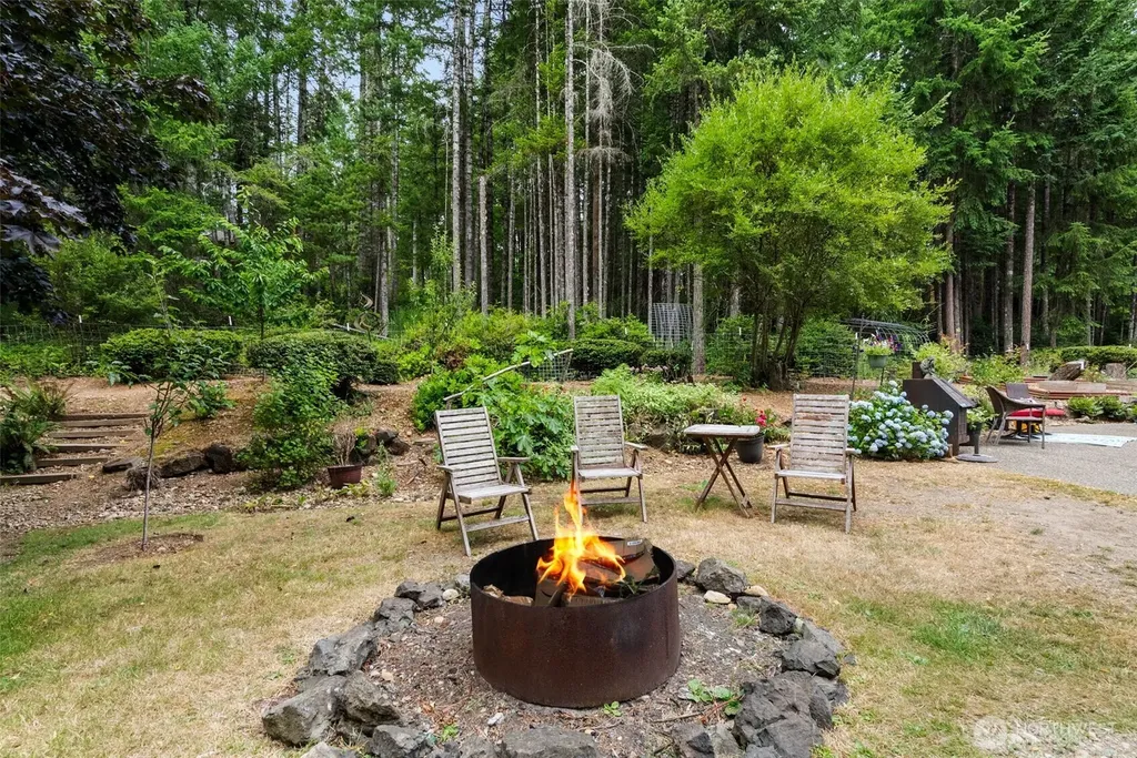 3495 Camp Lane NW Seabeck WA 98380