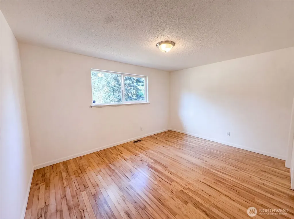 712 141st Street E Tacoma WA 98445