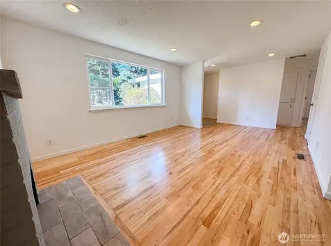 712 141st Street E Tacoma WA 98445