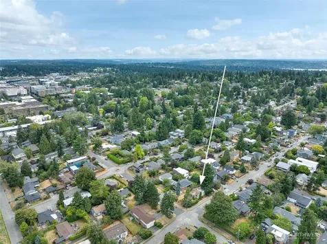 9002 2nd Avenue NE Seattle WA 98115