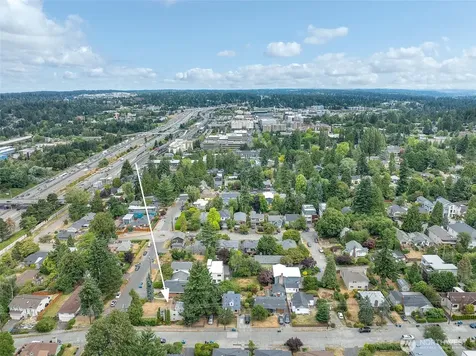 9002 2nd Avenue NE Seattle WA 98115