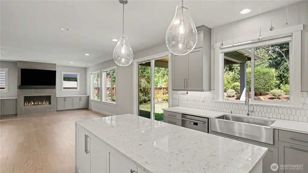 7226 NE 129th Street Kirkland WA 98034