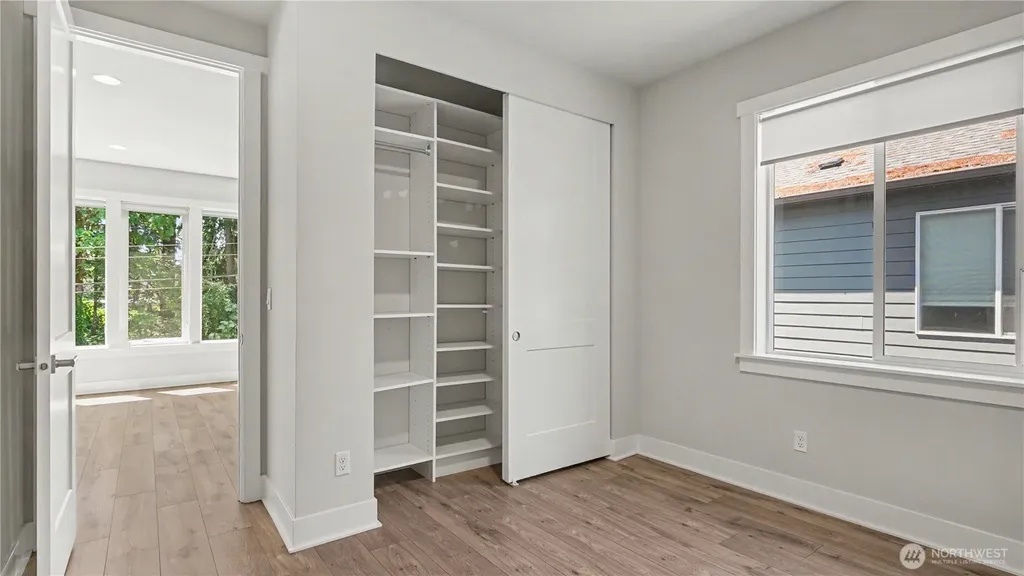 7226 NE 129th Street Kirkland WA 98034