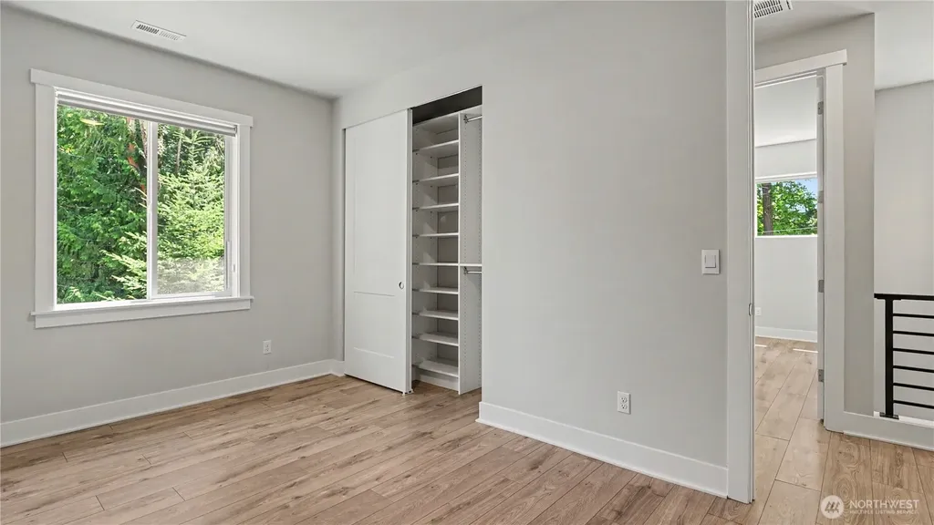 7226 NE 129th Street Kirkland WA 98034