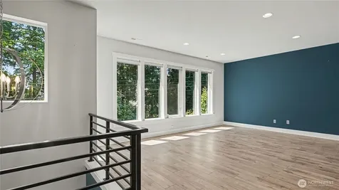 7226 NE 129th Street Kirkland WA 98034