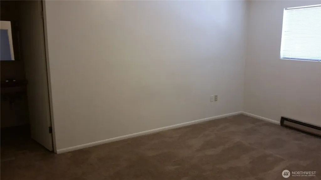 5127 Colby Avenue Everett WA 98203