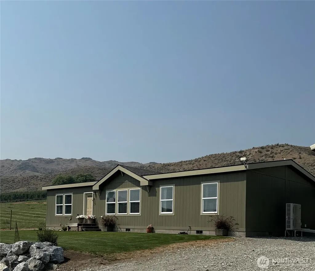 60 Alvarado Road Tonasket WA 98855