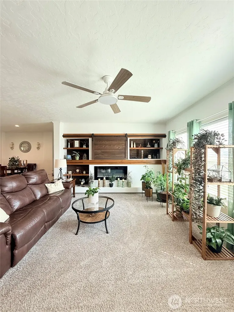 60 Alvarado Road Tonasket WA 98855