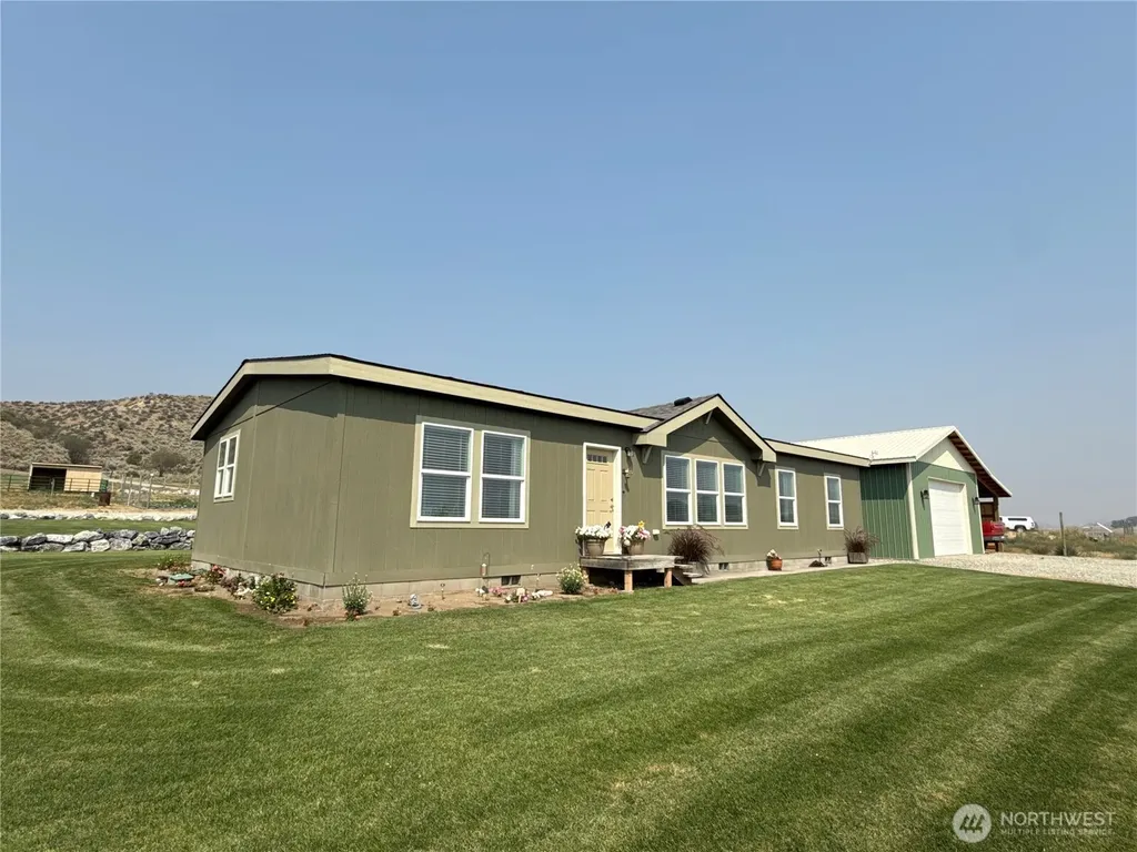 60 Alvarado Road Tonasket WA 98855