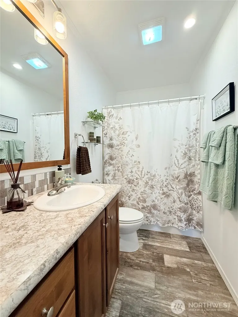 60 Alvarado Road Tonasket WA 98855
